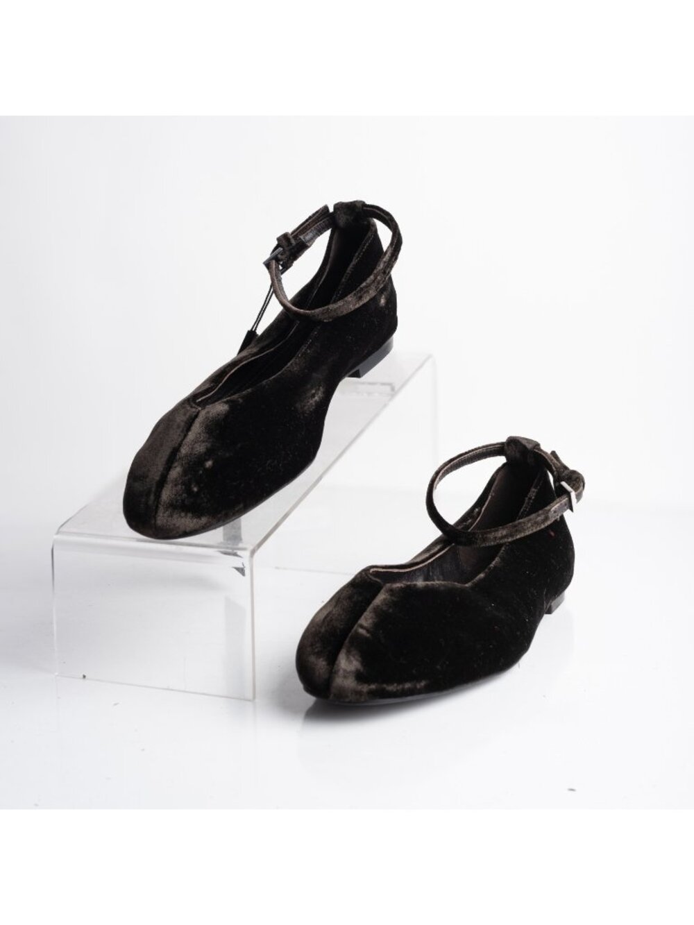 Massimo Dutti Womens Velvet Ballet Flats Brown Ankle strap US 7.5 EU 38 NWT